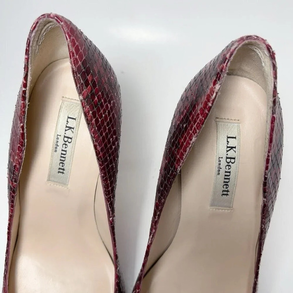 L.K. Bennett Womens 37.5 Snakeskin Maroon Heel Pump Shoes - Picture 5 of 15